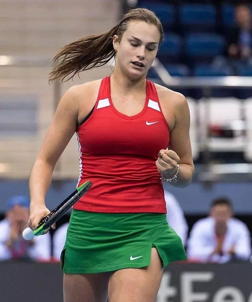 也反映了球 也反映了球